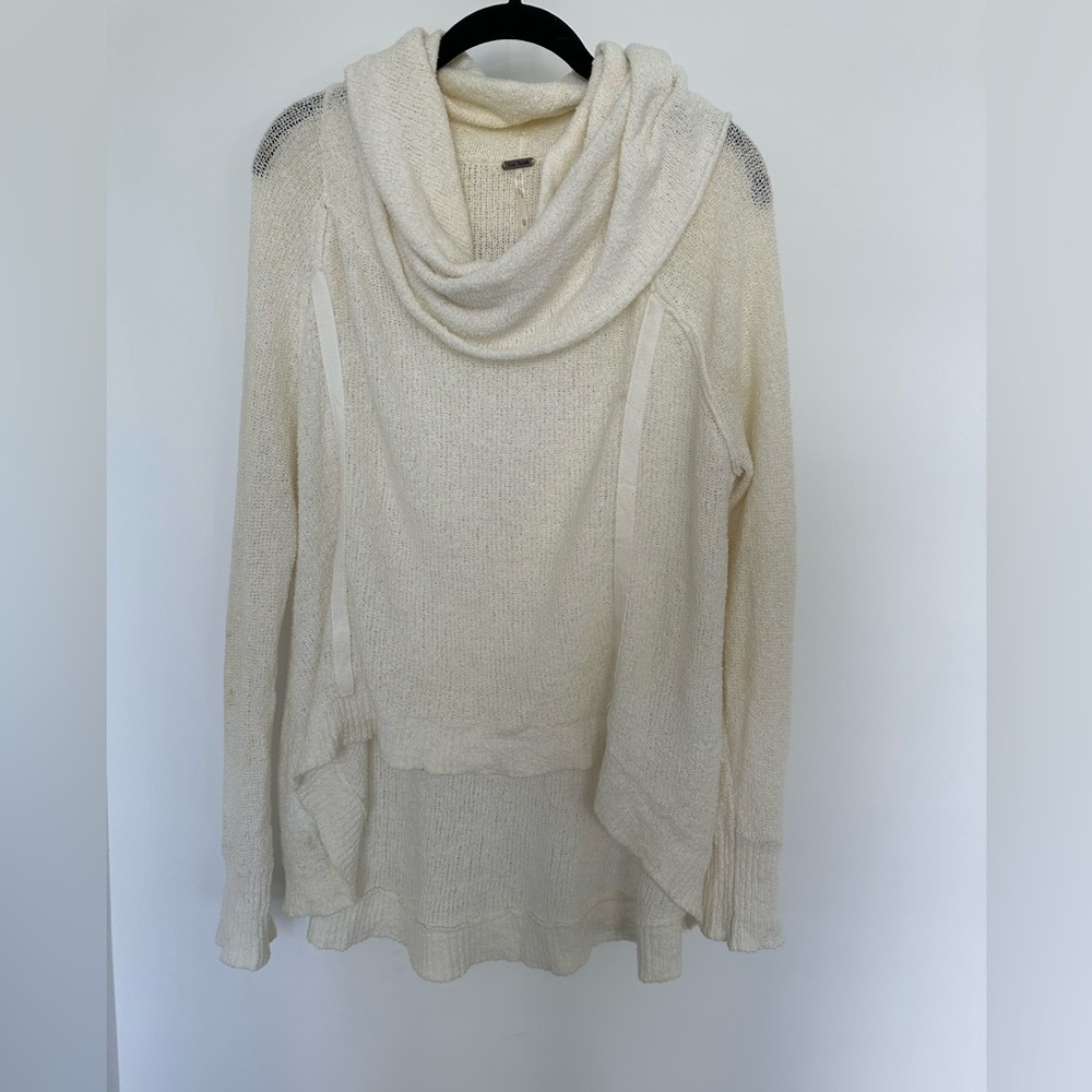 Free people size xs/tp cowl neck high low sweater